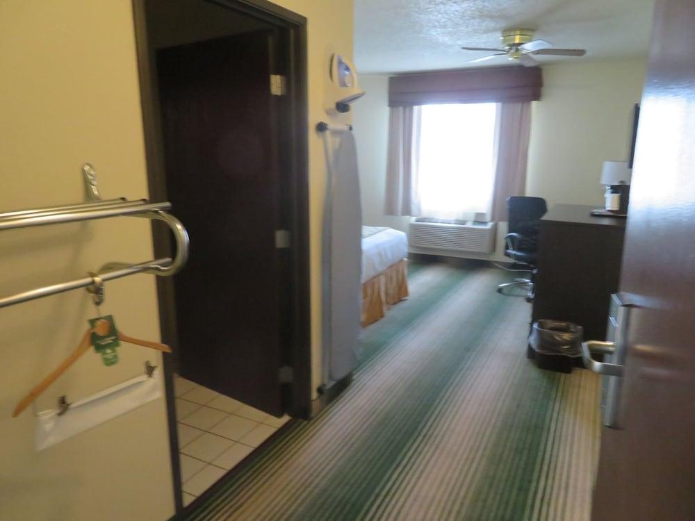 Surestay Plus By Best Western Montrose megye Kültér fotó