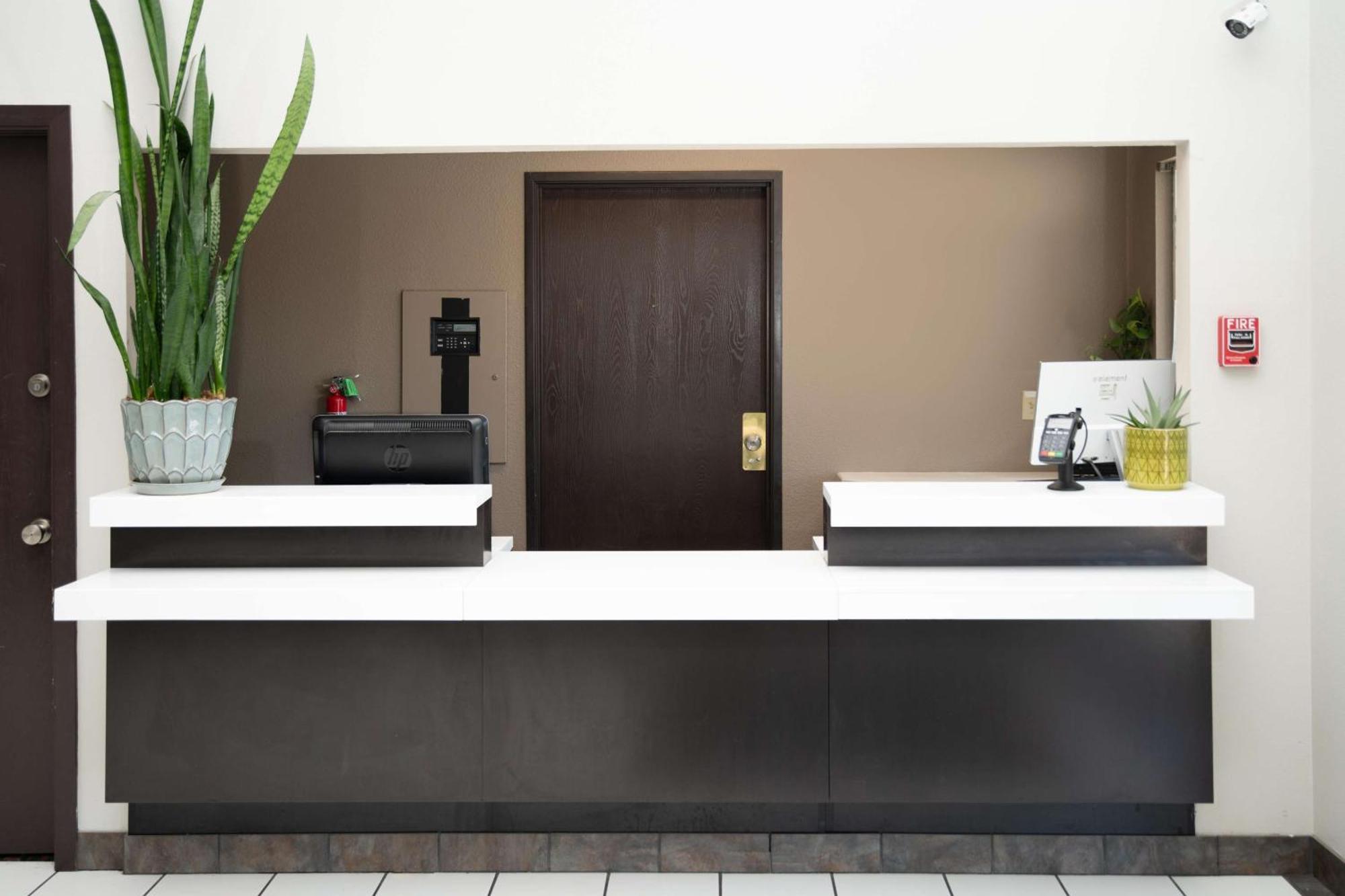 Surestay Plus By Best Western Montrose megye Kültér fotó